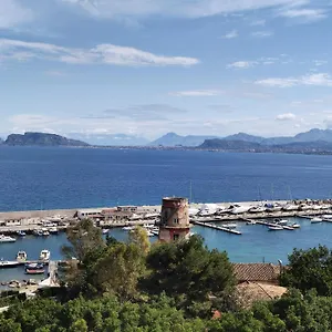 Appartement Rineddahouse Arenella - Vista Mare Panoramica A Con Parcheggio Privato, Palerme